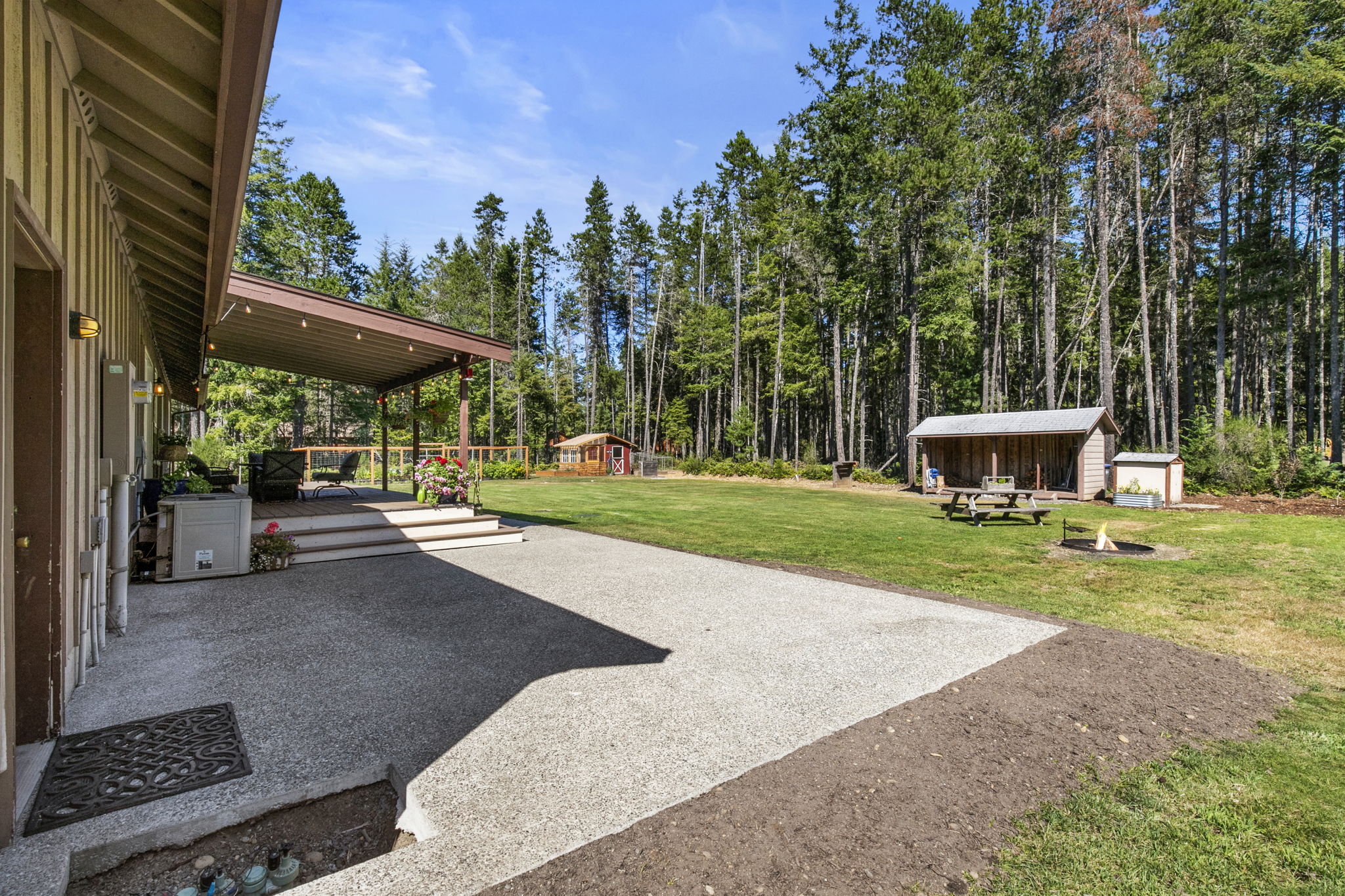 1301 NE Toonerville Dr, Belfair, WA 98528, USA Photo 18