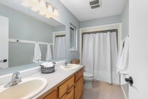 1301 NE Toonerville Dr, Belfair, WA 98528, USA Photo 16