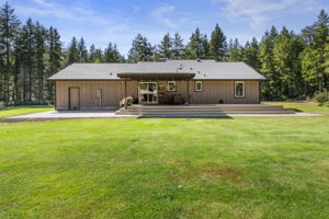 1301 NE Toonerville Dr, Belfair, WA 98528, USA Photo 24