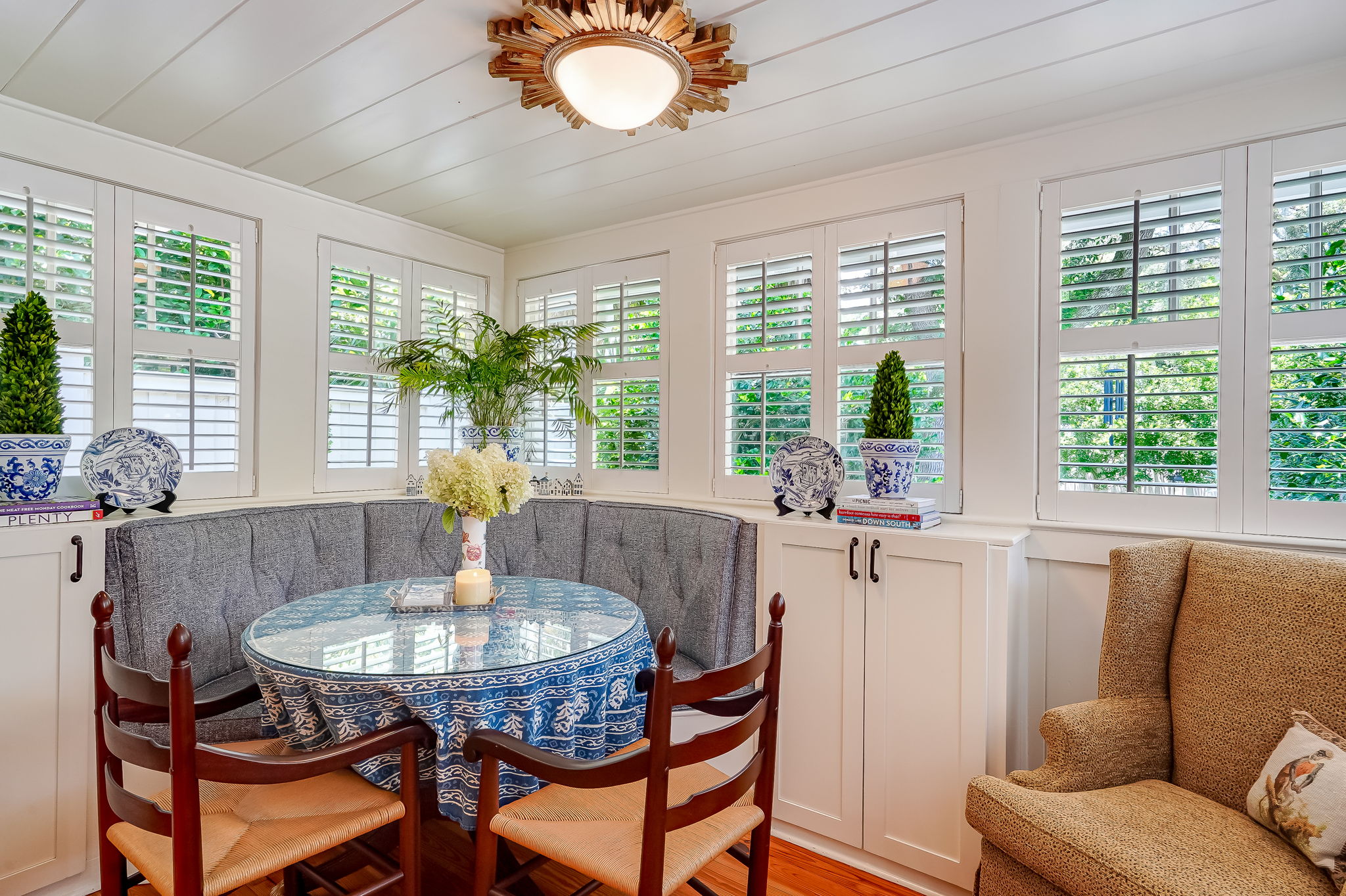 Breakfast Nook