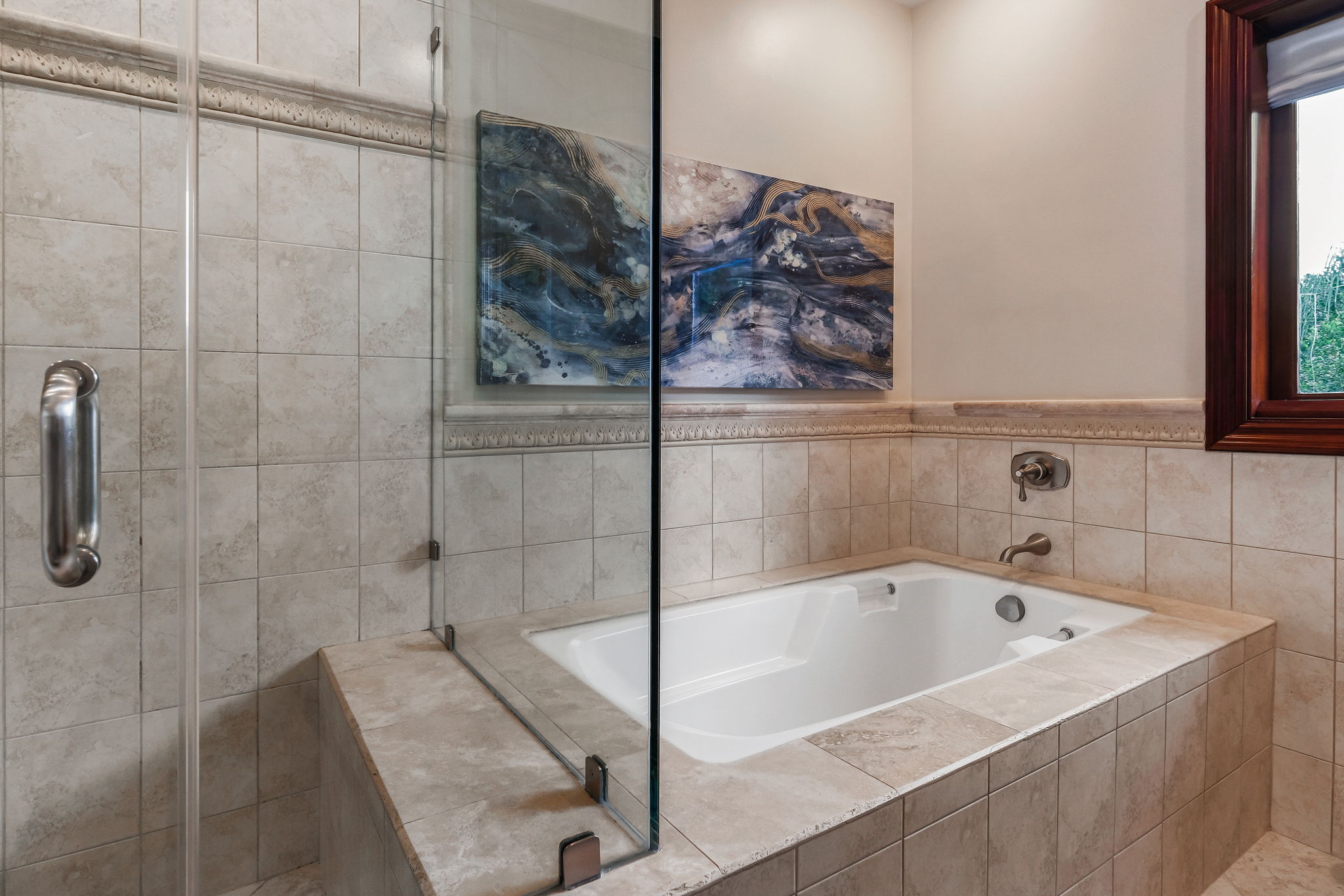 1191 N Bundy-24