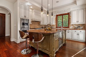1191 N Bundy-61