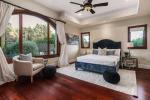 1191 N Bundy-26