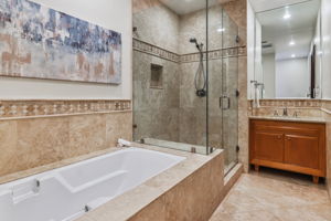 1191 N Bundy-27