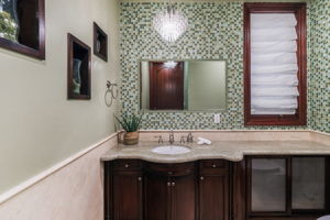 1191 N Bundy-43