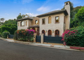 1191 N Bundy-3