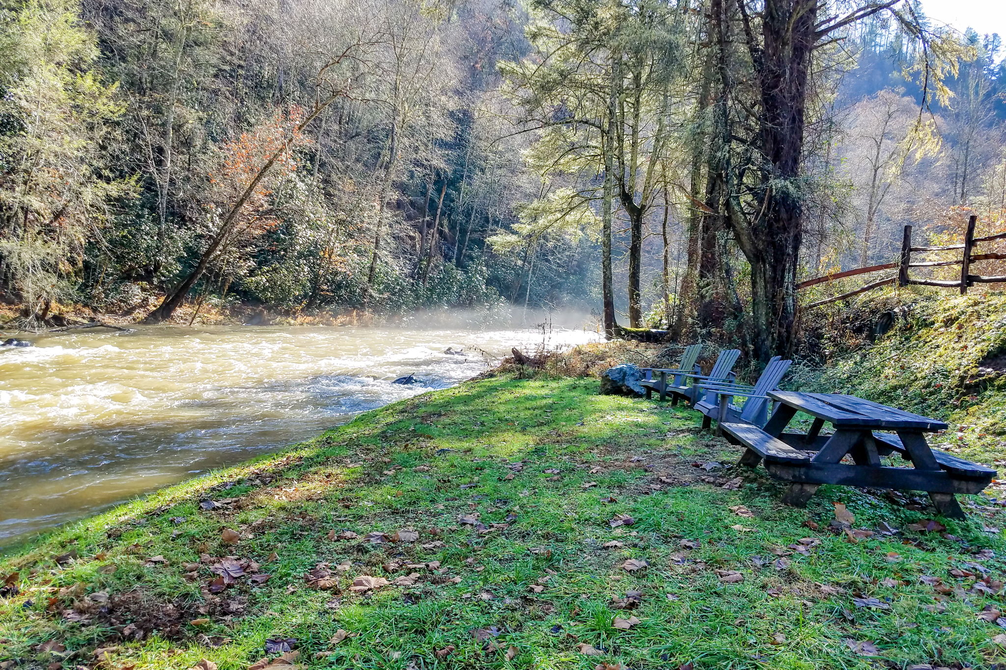 280 Bear River Lodge Trail, Marshall, NC 28753, US Photo 39