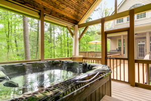 280 Bear River Lodge Trail, Marshall, NC 28753, US Photo 35