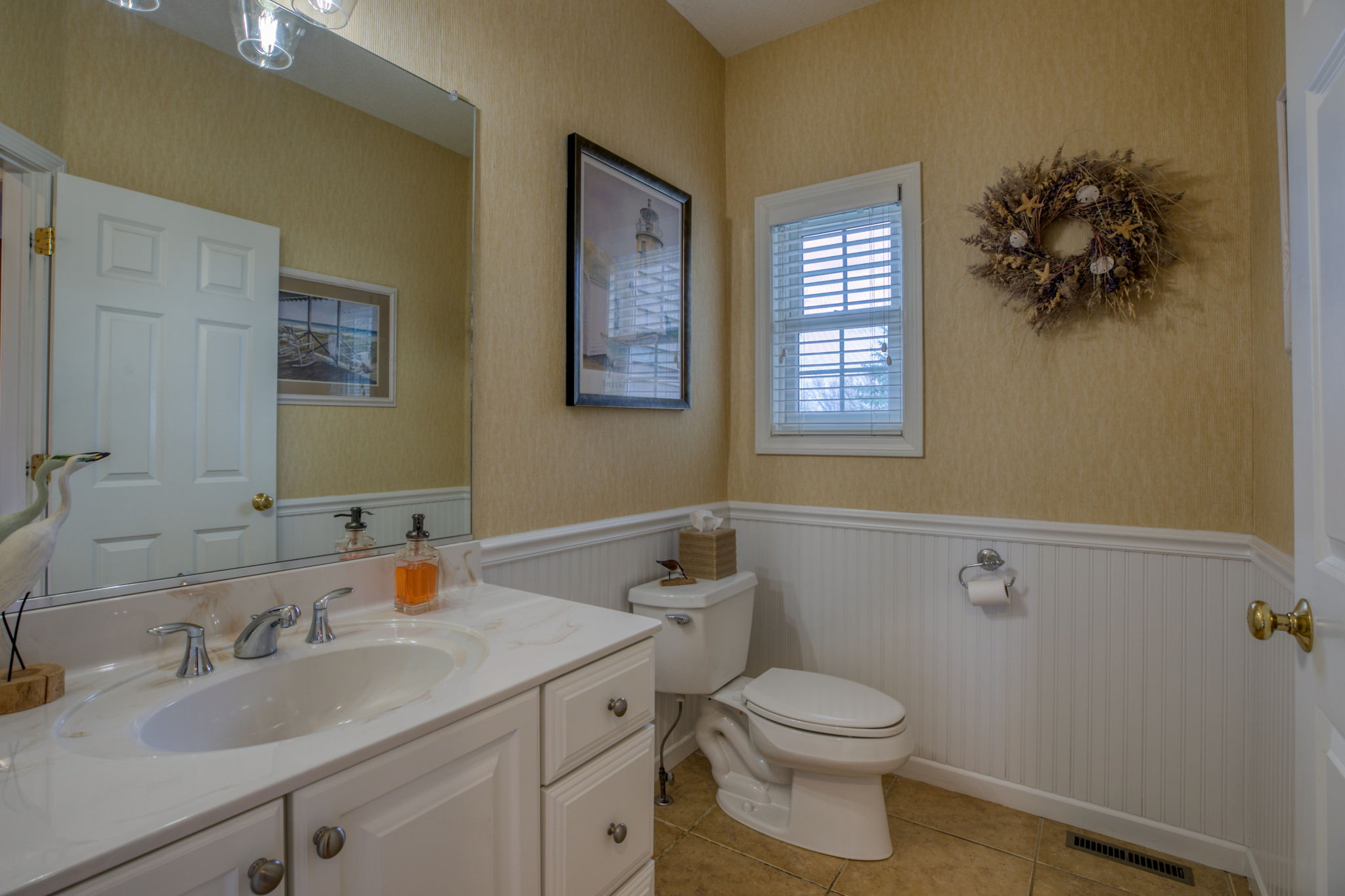 1 Pease Farm Rd, Ellington, CT 06029 Seven Roads Media