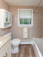 80 Kilsyth Rd, South Easton, MA 02375, USA Photo 22