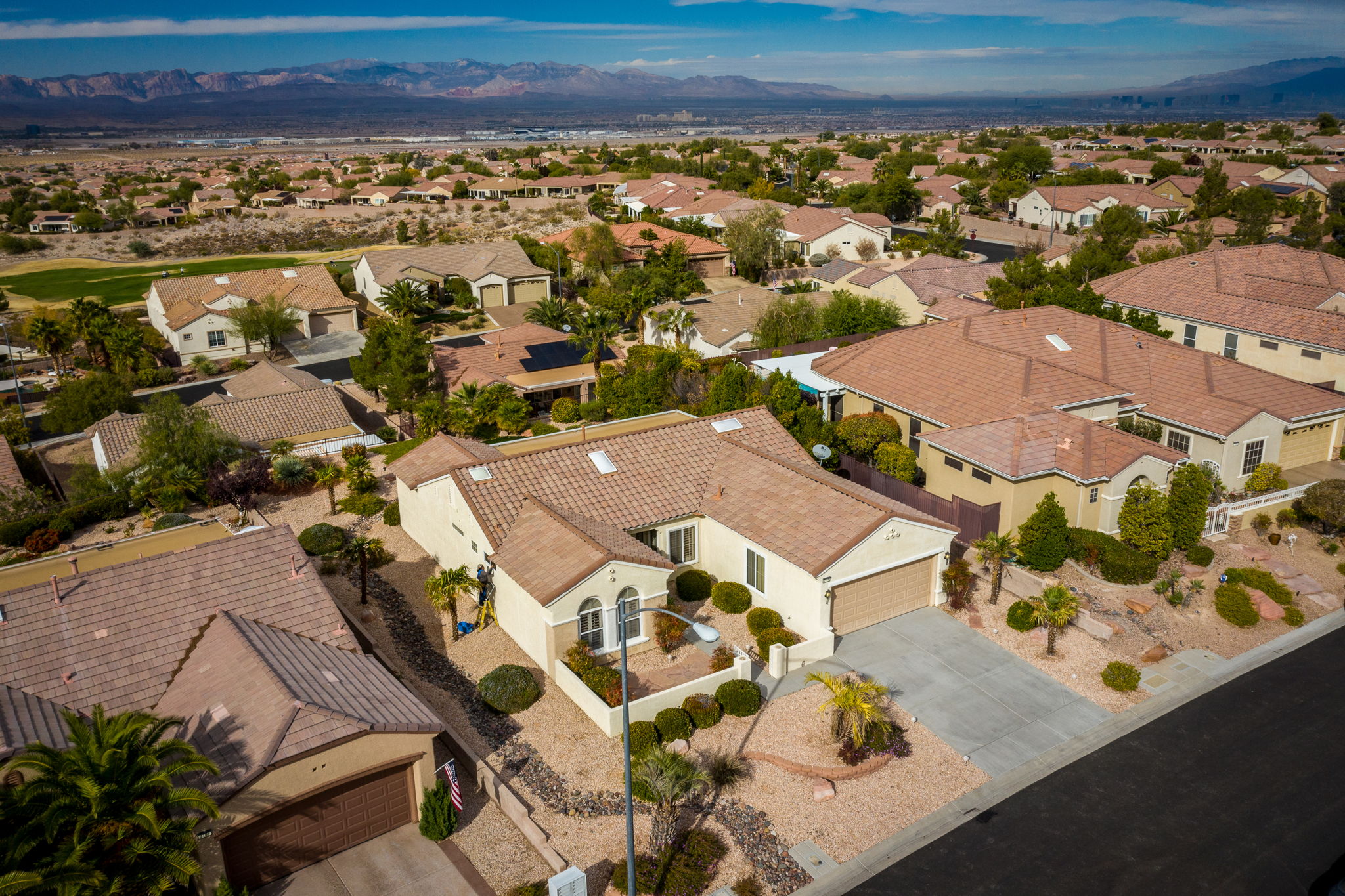 2185 Magnolia Pond Ct, Henderson, NV 89052 Aeon Jones
