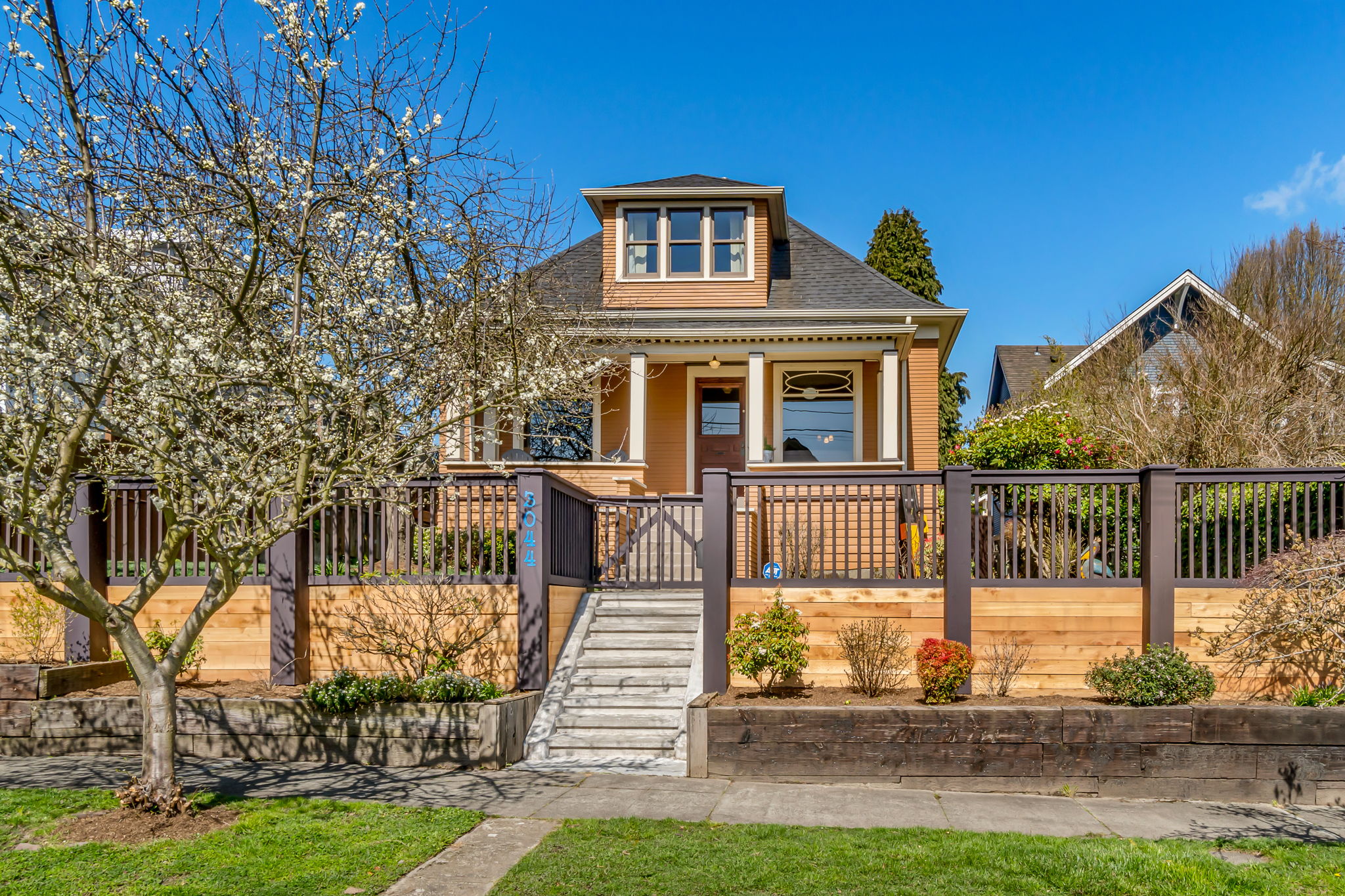 3044 NW 58th St, Seattle, WA 98107, US Photo 3