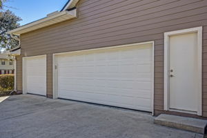 Three Car Garage