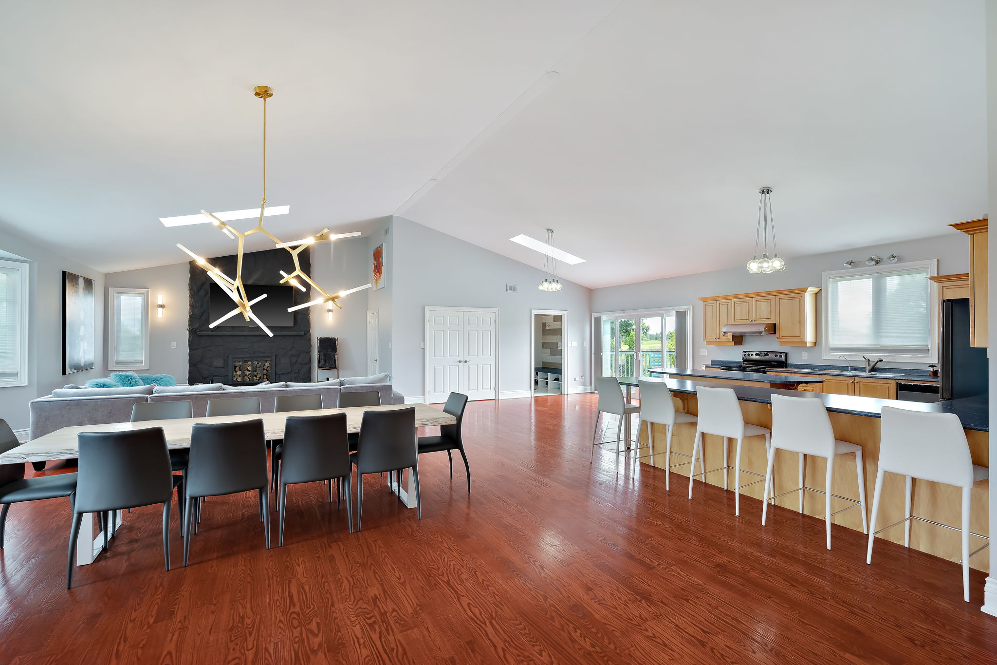 232319 Trafalgar Rd N, ON, CA Photo 8