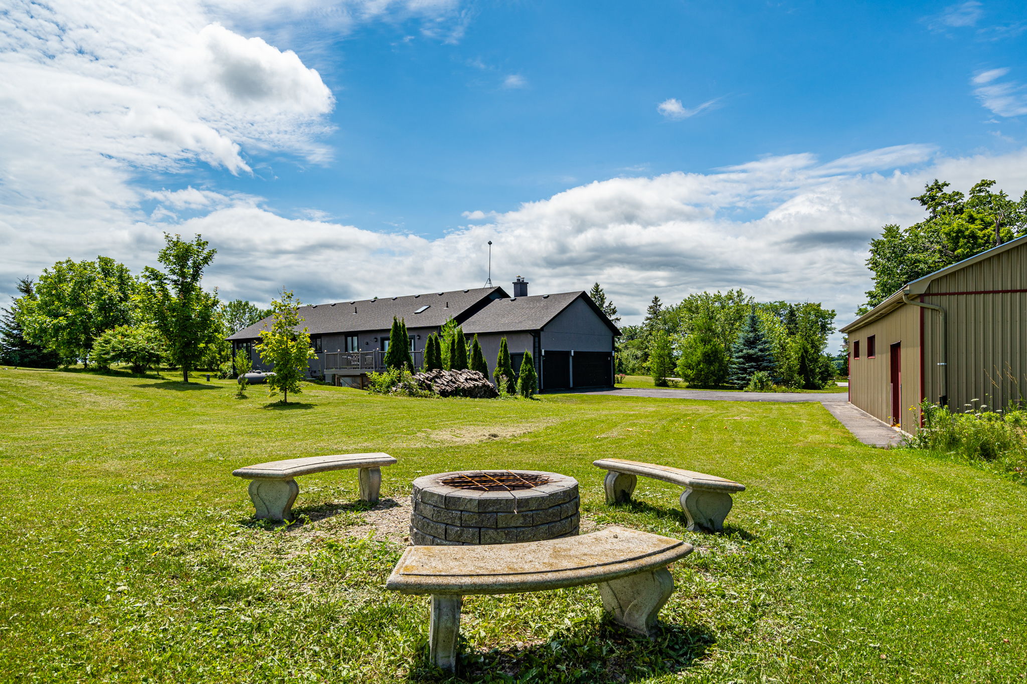 232319 Trafalgar Rd N, ON, CA Photo 46