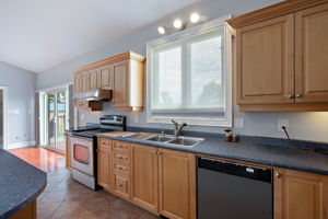 232319 Trafalgar Rd N, ON, CA Photo 12