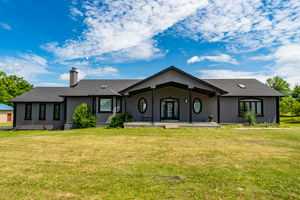 232319 Trafalgar Rd N, ON, CA Photo 1