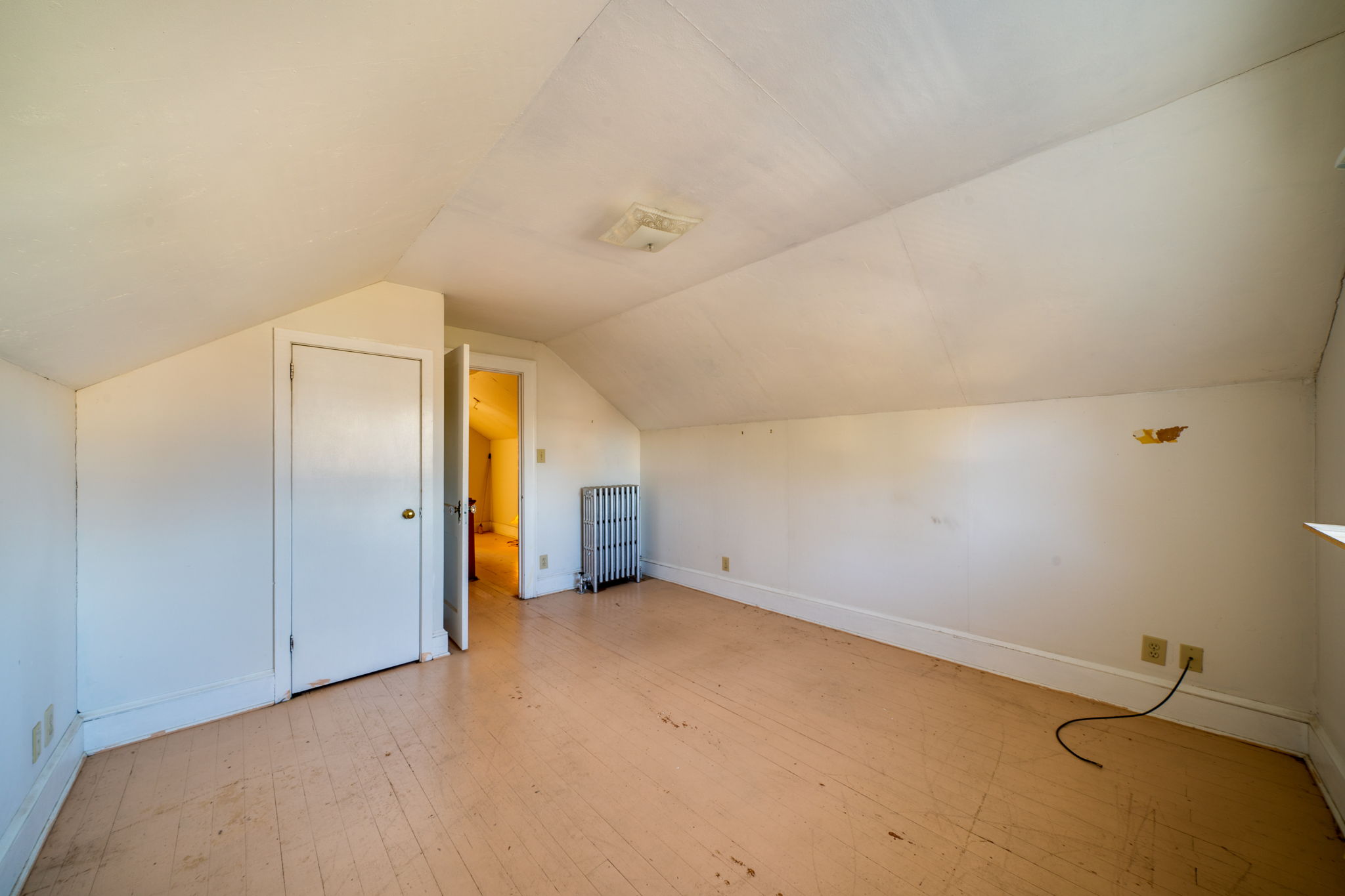 31 Wellington St, New Britain, CT 06053, US Photo 28
