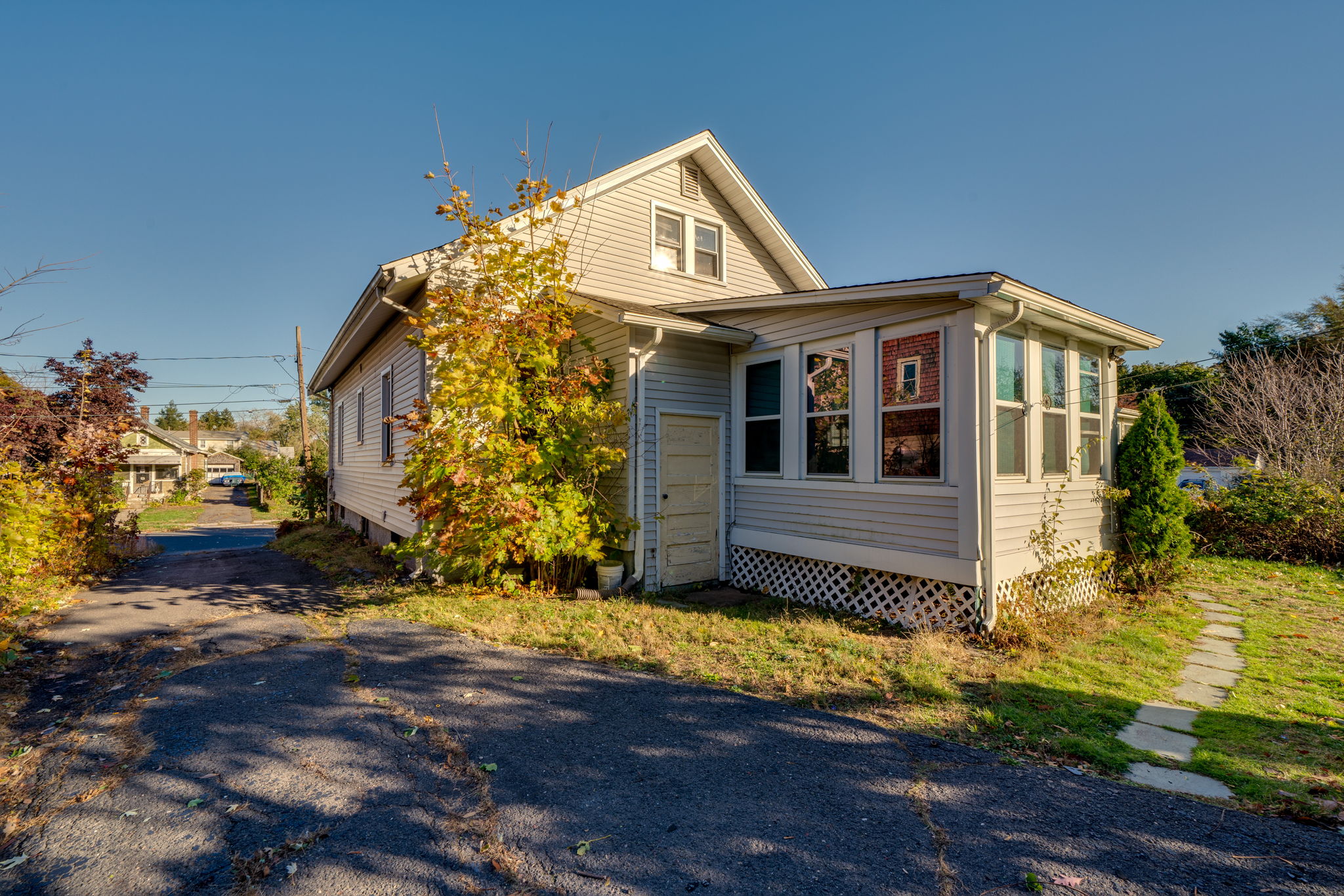 31 Wellington St, New Britain, CT 06053, US Photo 37