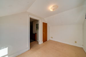31 Wellington St, New Britain, CT 06053, US Photo 22