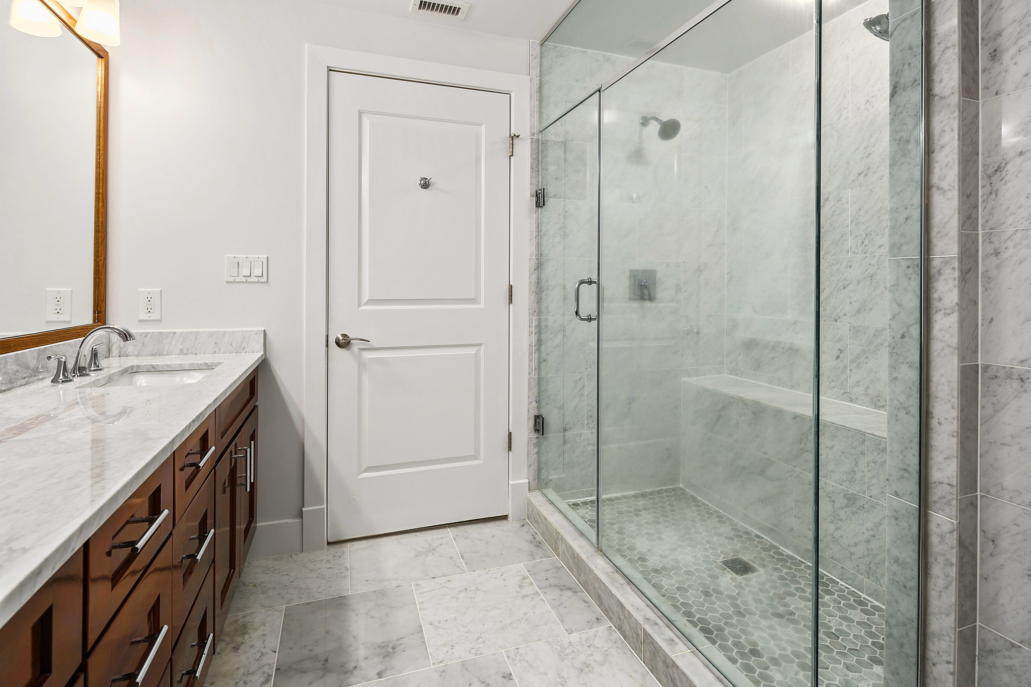 1615 N Queen St, Arlington, VA 22209, USA Photo 38