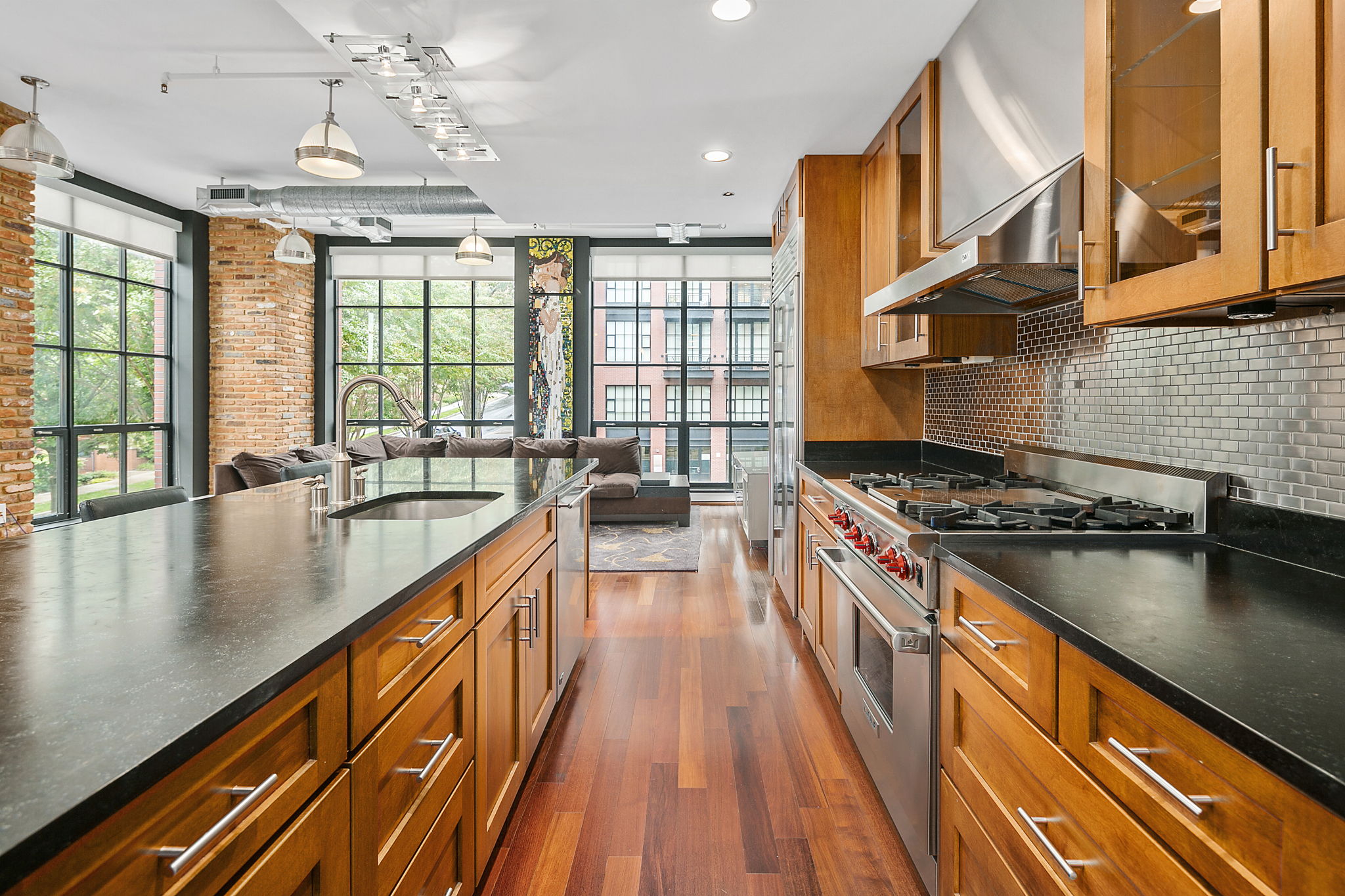 1615 N Queen St, Arlington, VA 22209, USA Photo 13