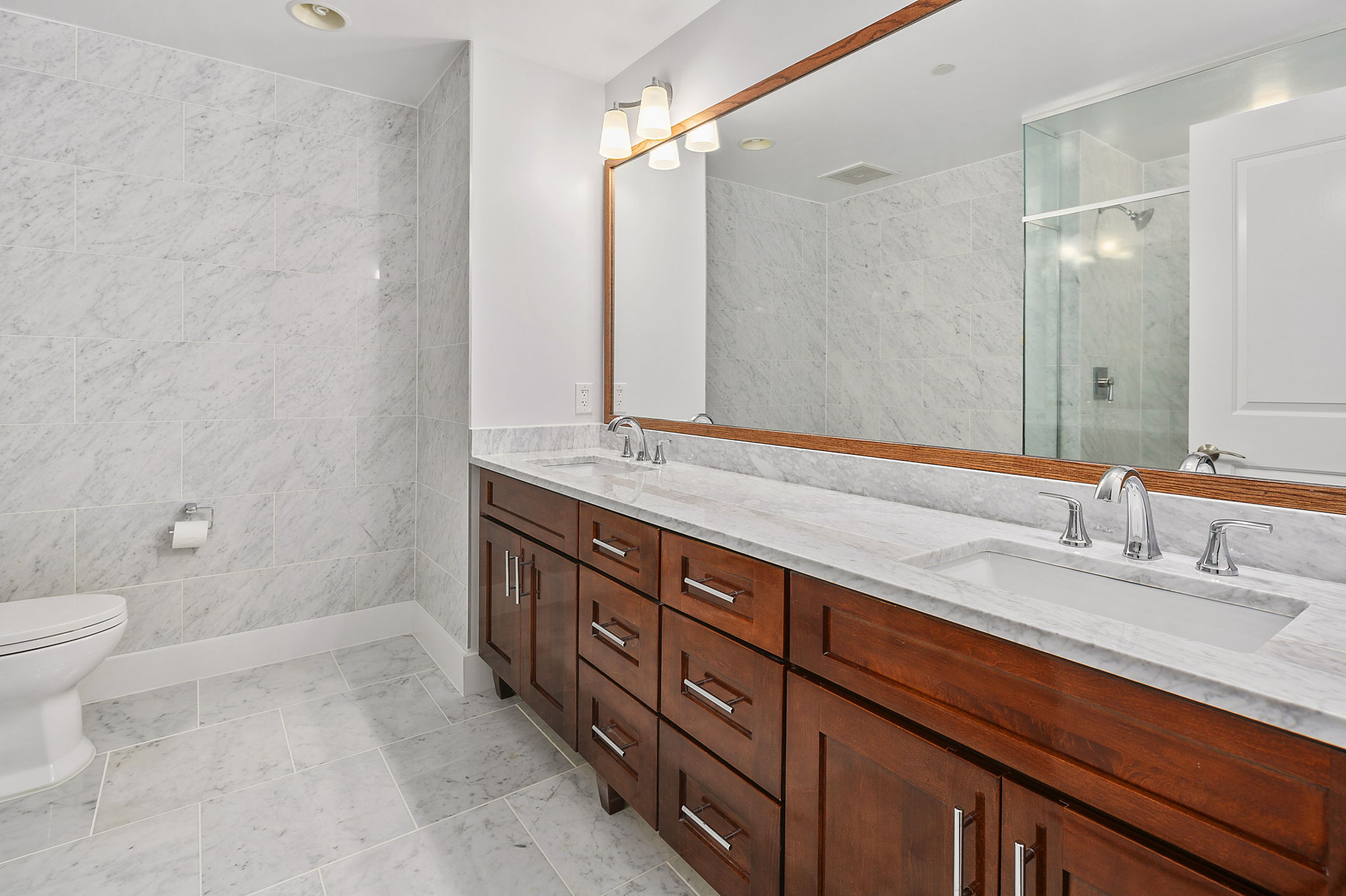 1615 N Queen St, Arlington, VA 22209, USA Photo 37