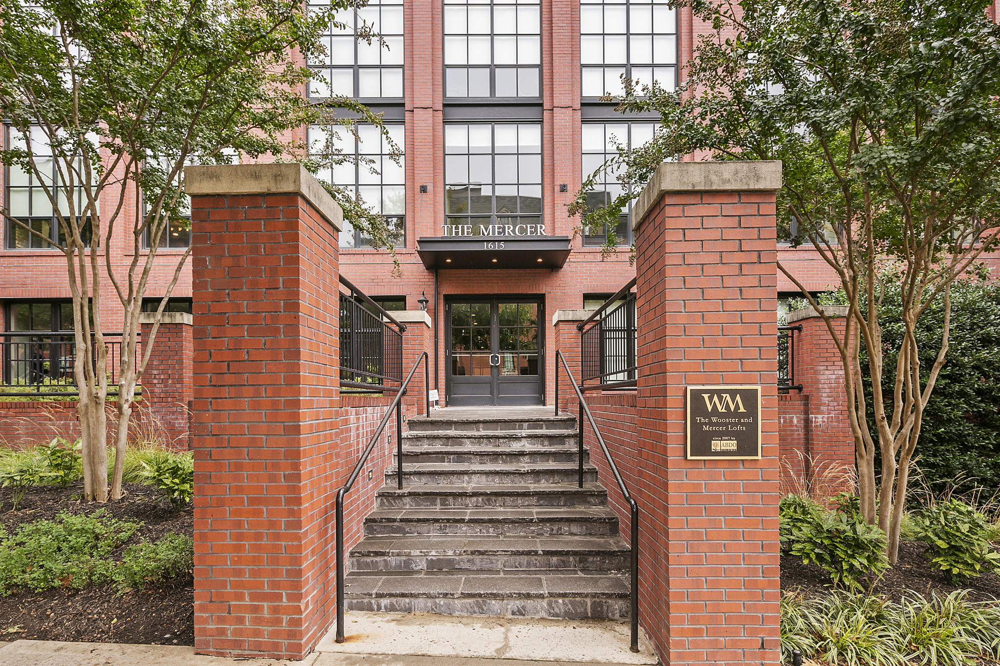 1615 N Queen St, Arlington, VA 22209, USA Photo 6