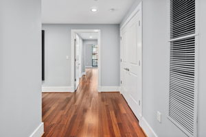 1615 N Queen St, Arlington, VA 22209, USA Photo 8