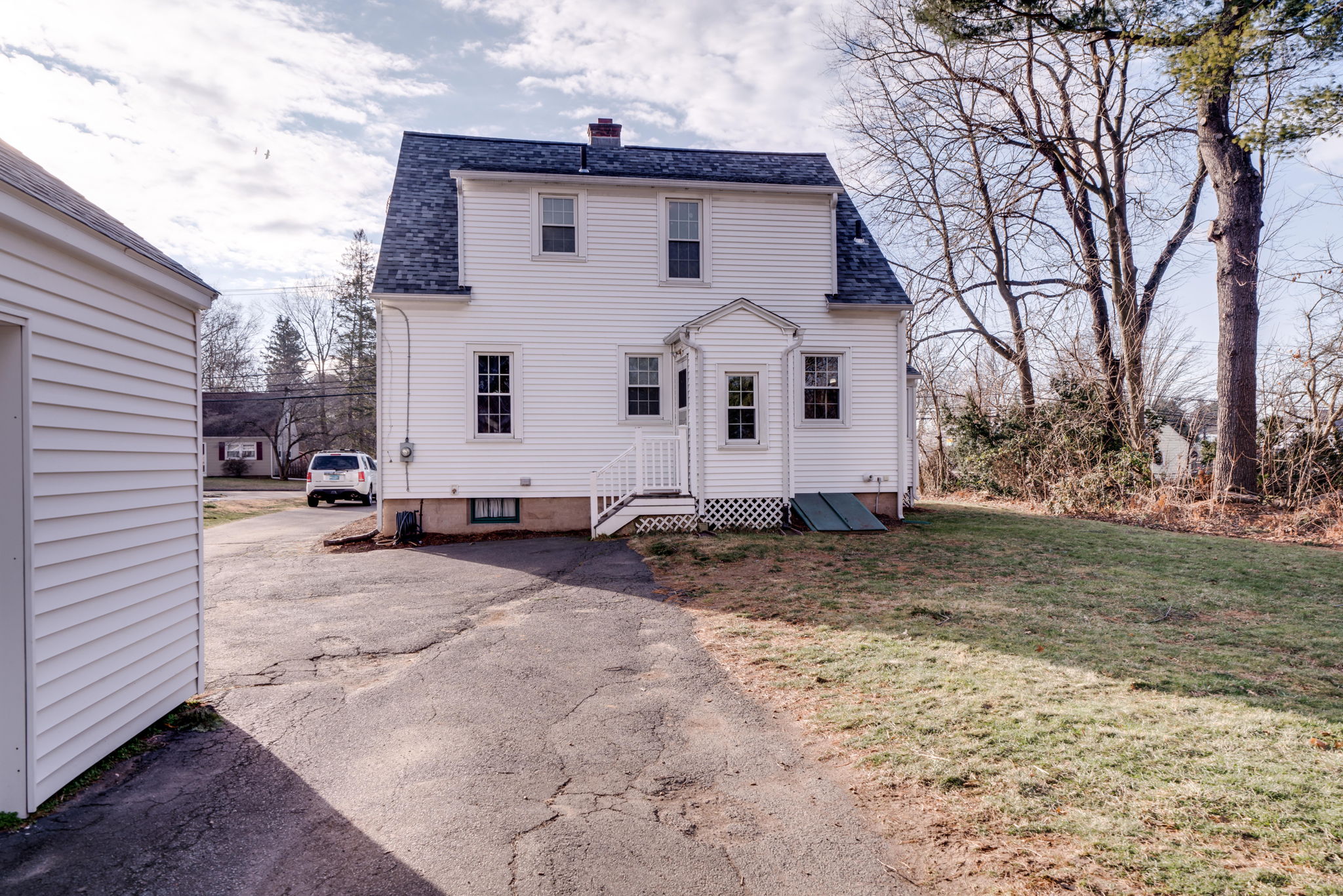 47 Griswold St, Glastonbury, CT 06033, US Photo 4
