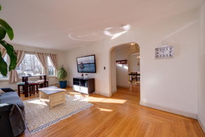 47 Griswold St, Glastonbury, CT 06033, US Photo 9