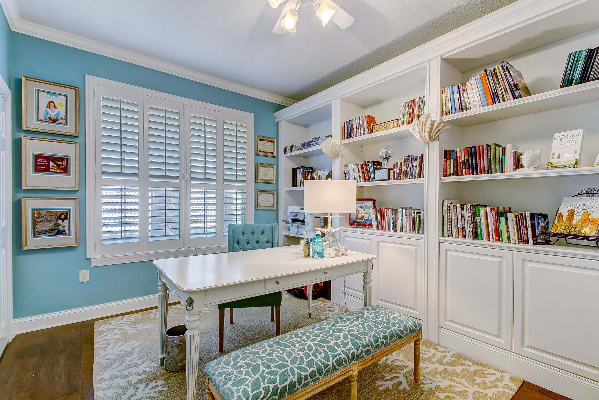 Office | Den | BR 4