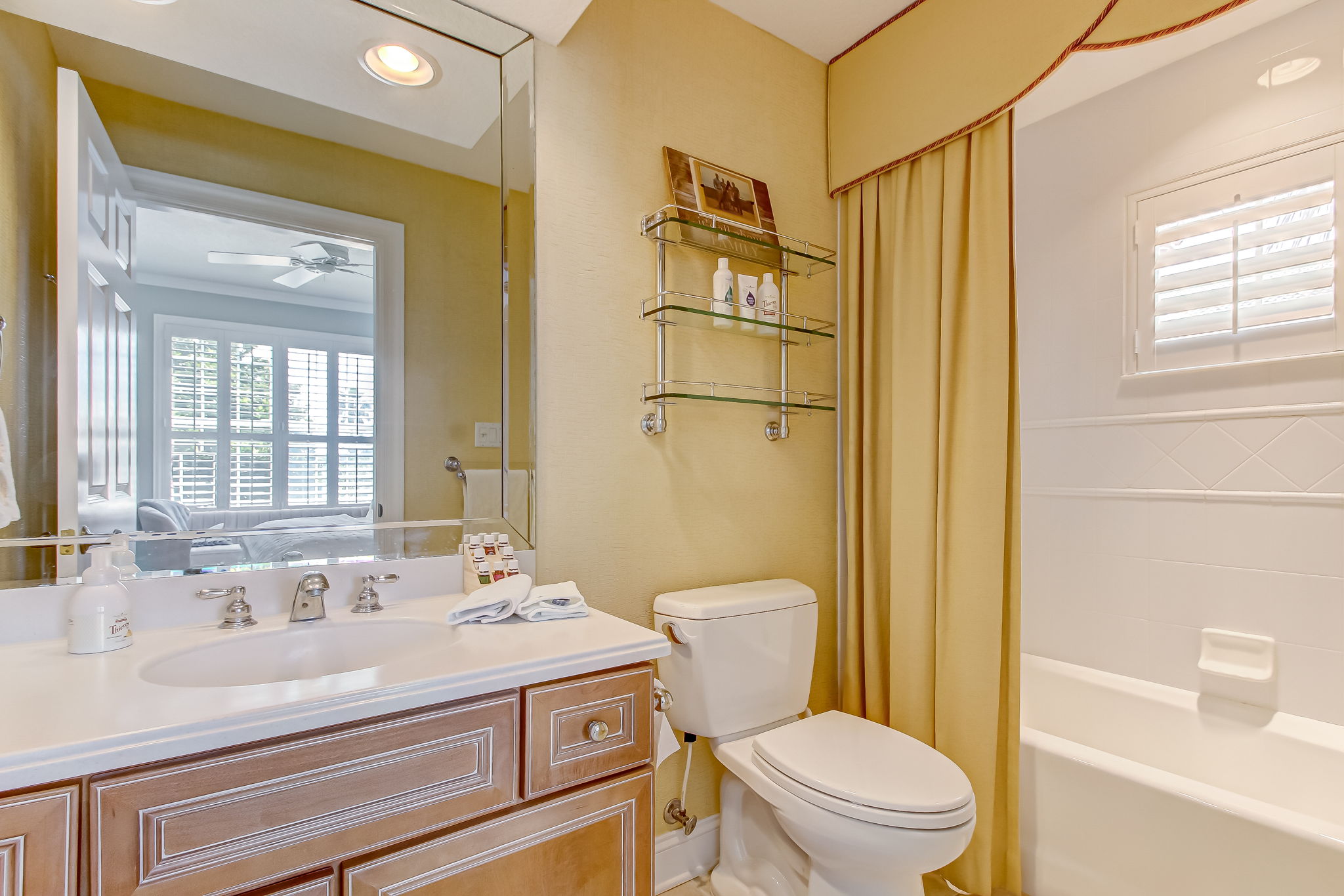 Guest Bedroom 2 Ensuite