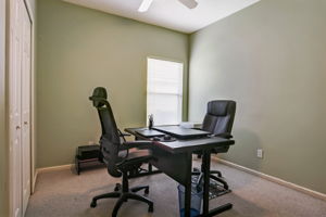 Bedroom/Office