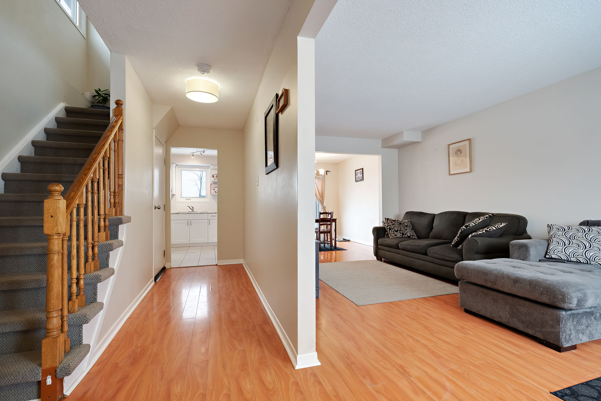 95 Burbank Crescent, Orangeville, ON L9W 3E6, CA Photo 5