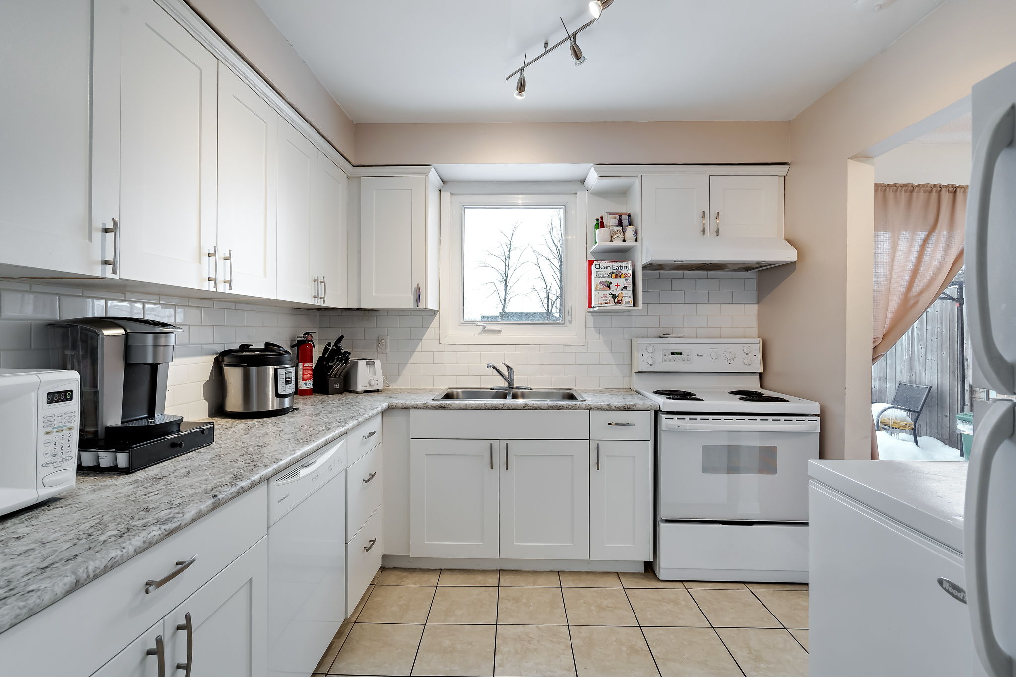95 Burbank Crescent, Orangeville, ON L9W 3E6, CA Photo 11