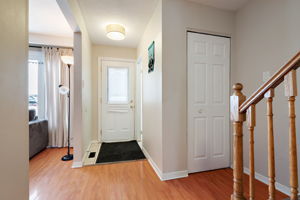 95 Burbank Crescent, Orangeville, ON L9W 3E6, CA Photo 3