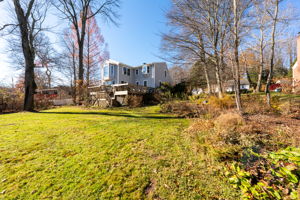 45 Robindale Dr, Berlin, CT 06037, USA Photo 8