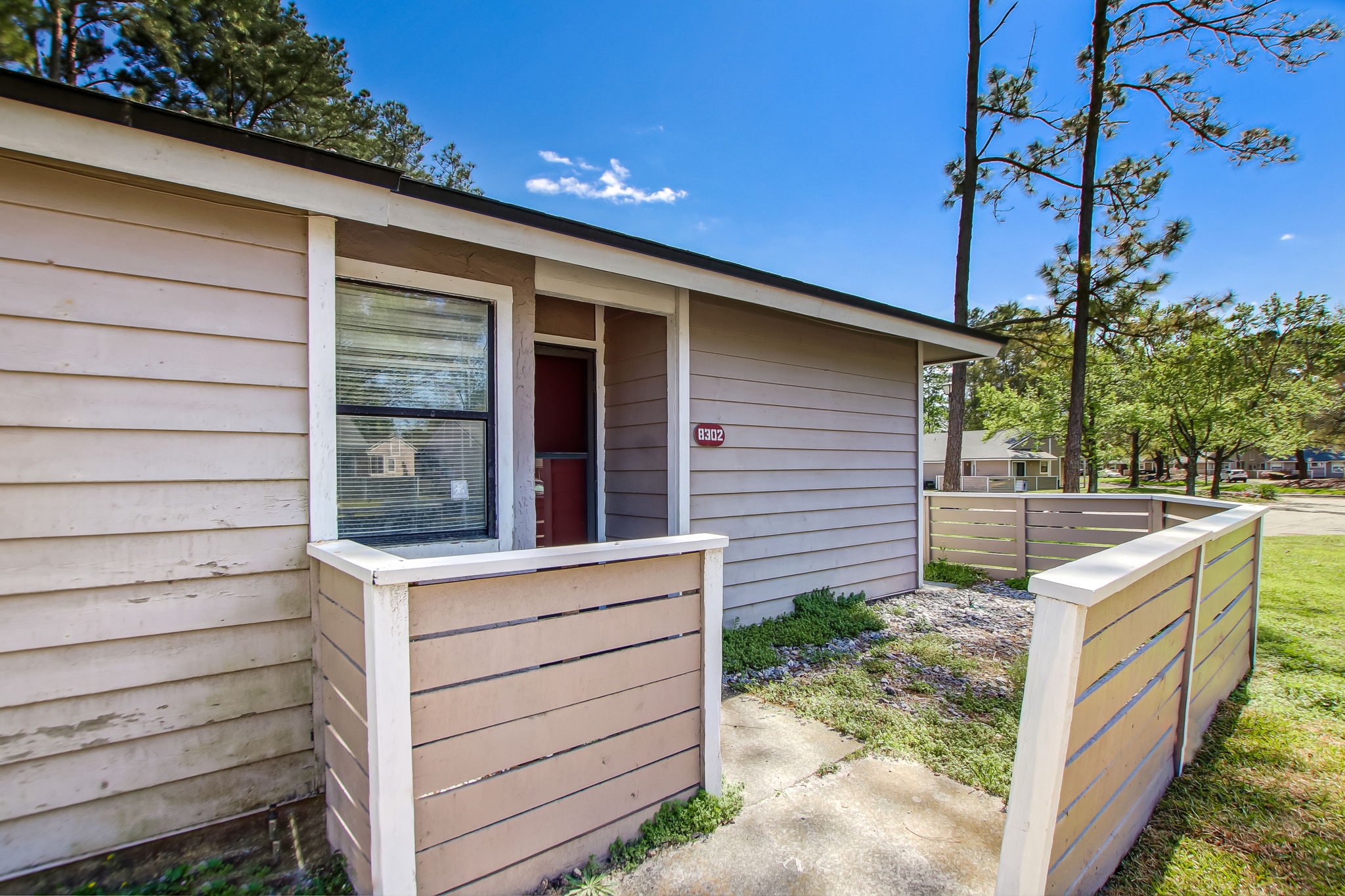 8302 Derbyshire Pl, Jacksonville, FL 32244, US Photo 6