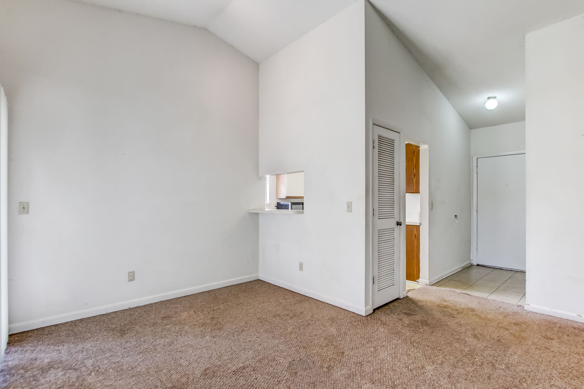 8302 Derbyshire Pl, Jacksonville, FL 32244, US Photo 16