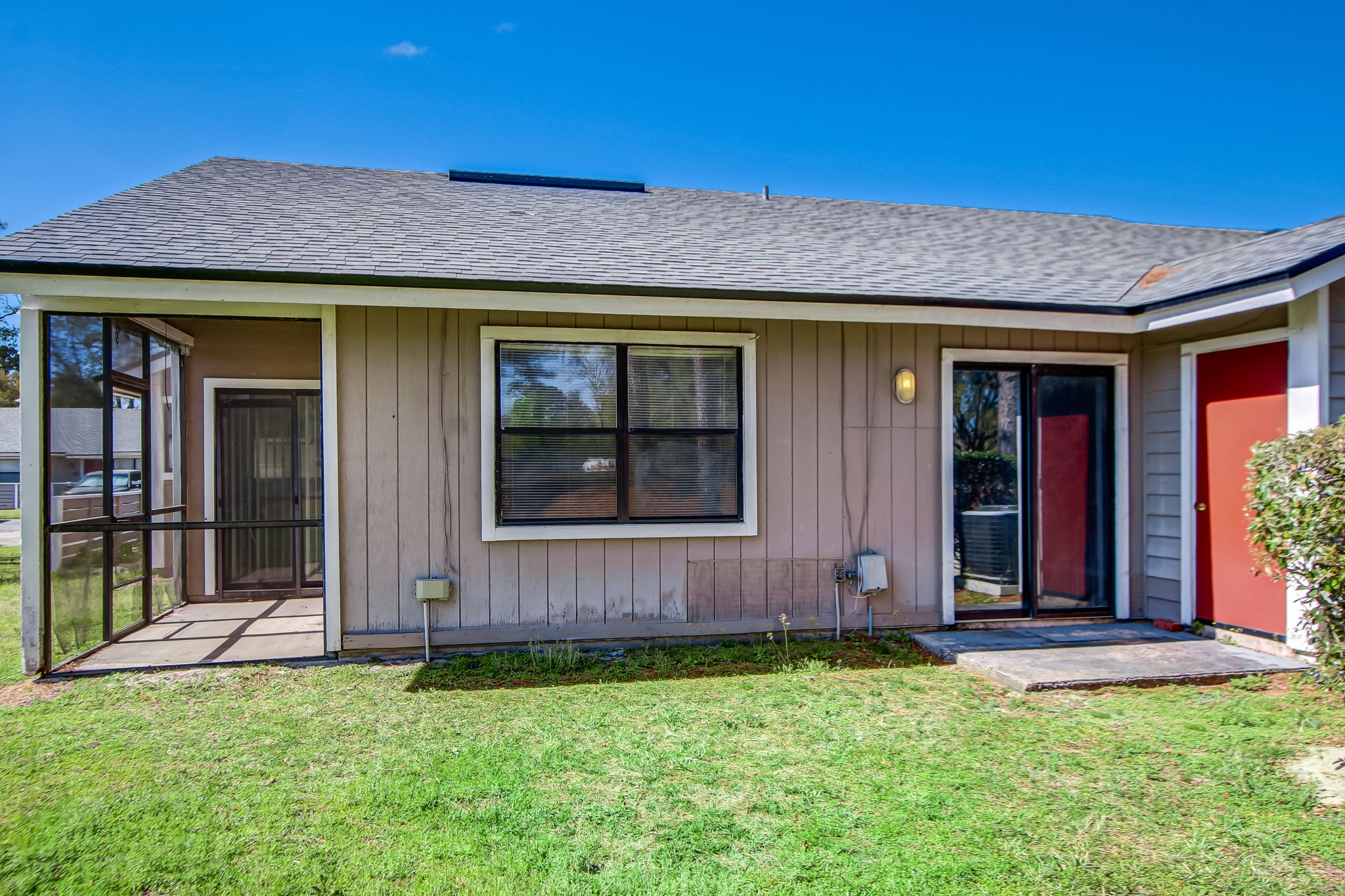 8302 Derbyshire Pl, Jacksonville, FL 32244, US Photo 35