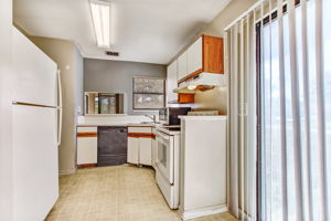 8302 Derbyshire Pl, Jacksonville, FL 32244, US Photo 21