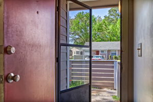 8302 Derbyshire Pl, Jacksonville, FL 32244, US Photo 8