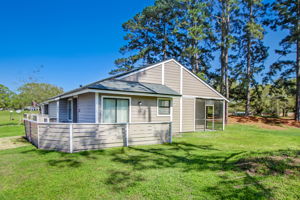 8302 Derbyshire Pl, Jacksonville, FL 32244, US Photo 3