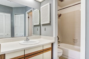 8302 Derbyshire Pl, Jacksonville, FL 32244, US Photo 26