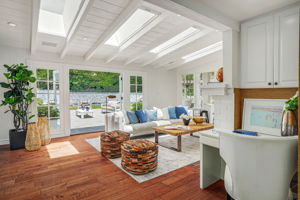 644 Hanley Avenue-13
