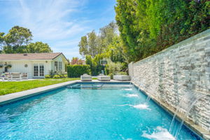 644 Hanley Avenue-53