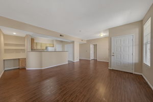 8555 W Russell Rd, Las Vegas, NV 89113, USA Photo 4