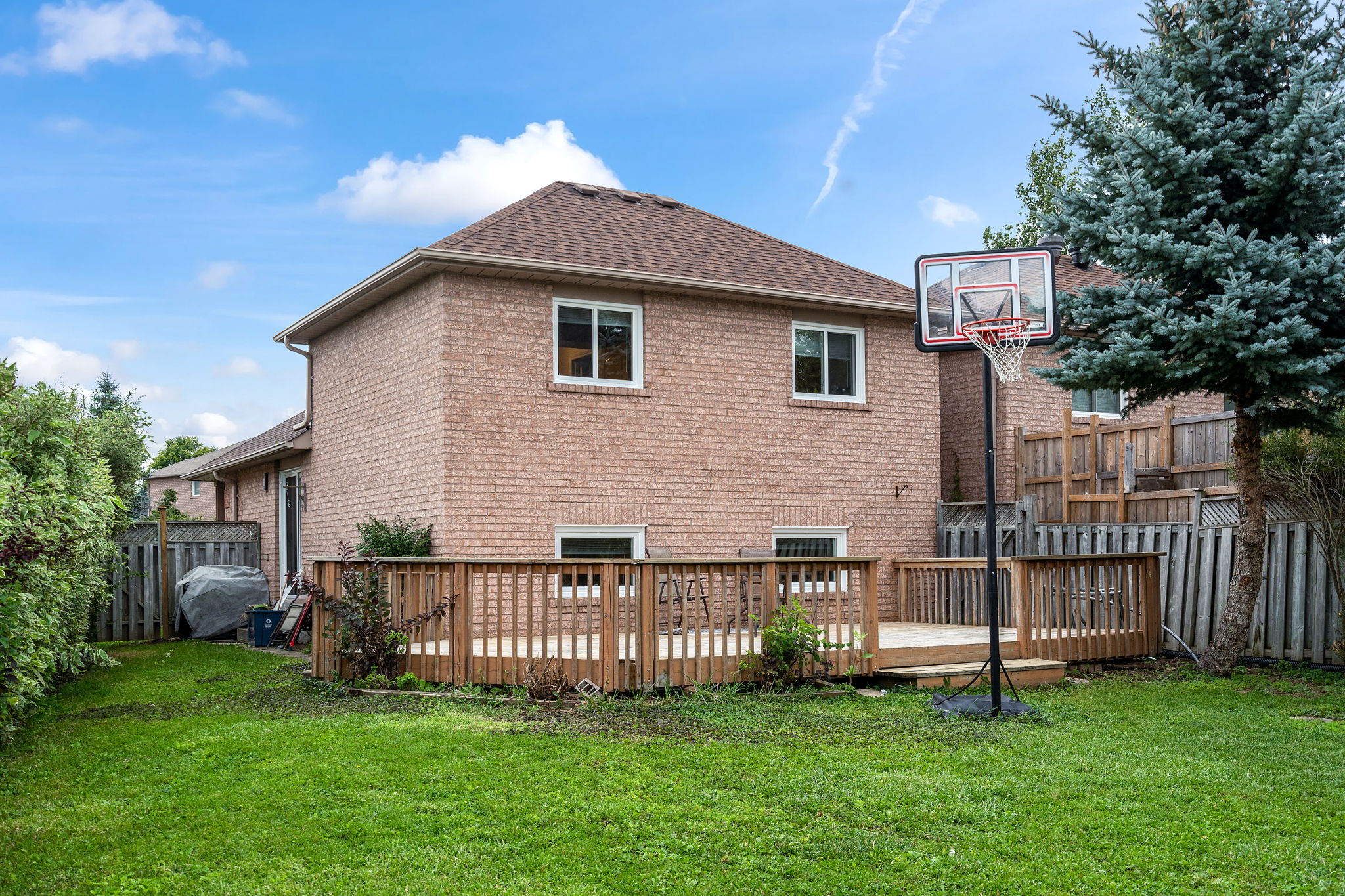 7 Brucker Rd, Barrie, ON L4N 8J2 JT Home Tours