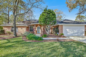 Welcome to 3803 Fairbanks Forest Drive